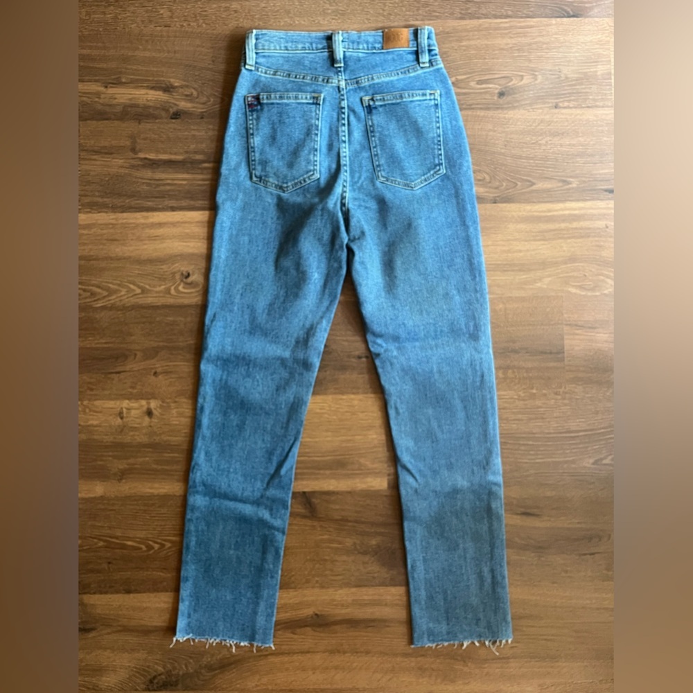 BDG Urban Outfitters Girlfriend High Rise Jeans – Size 25 | Frayed Hem | Vintage - Picture 10 of 13